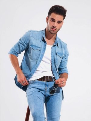 Men’s rugged wear unlined denim jacket