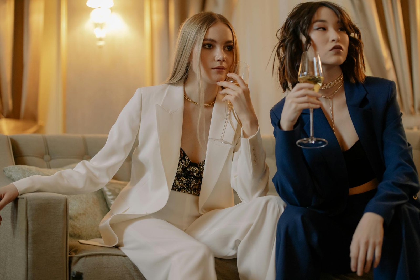 Suits for Men and Women: The Ultimate Symbol of Elegance and Confidence